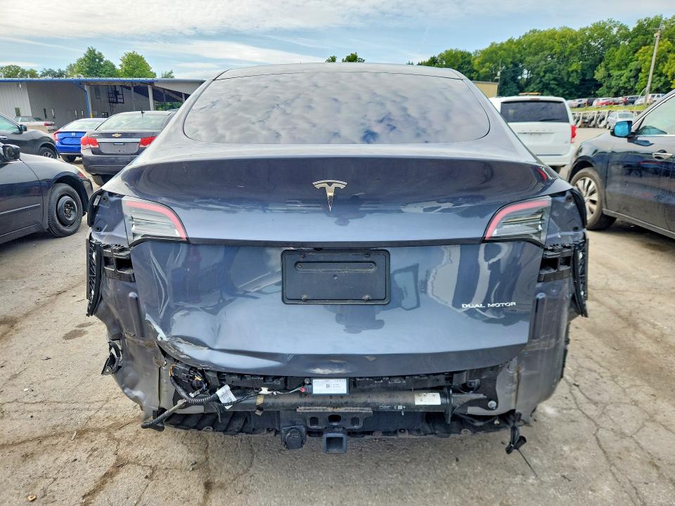 2022 Tesla Model Y მანქანა იყიდება აუქციონზე, vin: 7SAYGDEEXNF563837, აუქციონის ნომერი: 66520136