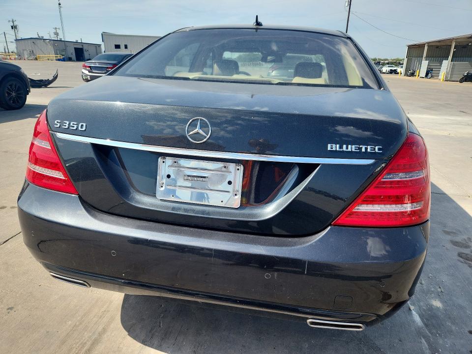 Продаж на аукціоні авто 2012 Mercedes-benz S, vin: WDDNG8DBXCA424110, номер лоту: 64081516