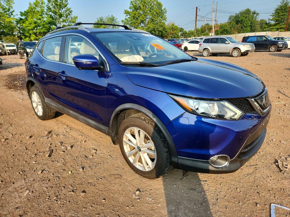 64696006 :رقم المزاد ، JN1BJ1CR6KW315054 vin ، 2019 Nissan Rogue Sport مزاد بيع
