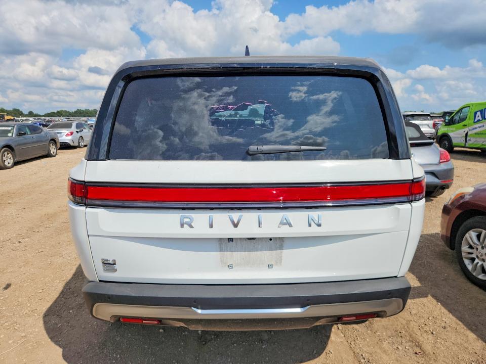 2025 Rivian R1s მანქანა იყიდება აუქციონზე, vin: 7PDSGBBA4SN045883, აუქციონის ნომერი: 64214926