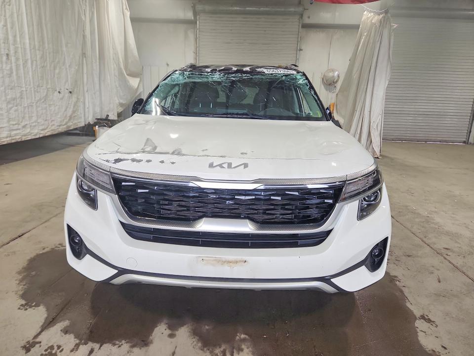 Продажа на аукционе авто 2022 Kia Seltos, vin: KNDEUCAA6N7310008, номер лота: 65637306