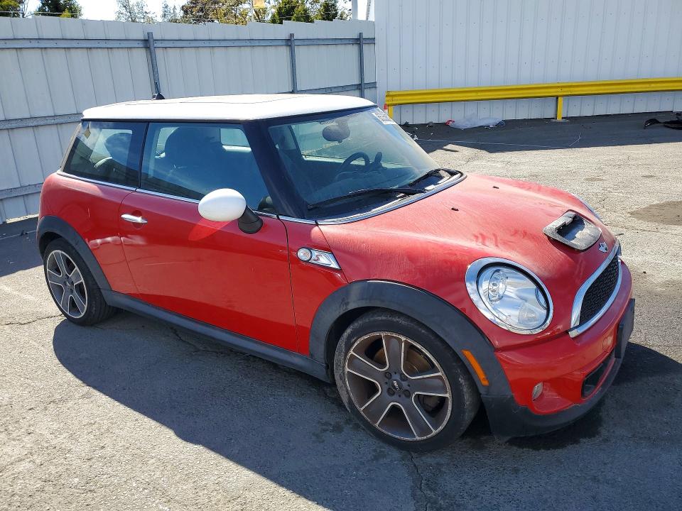 Продажа на аукционе авто 2013 Mini Cooper, vin: WMWSV3C55DT394034, номер лота: 65358596