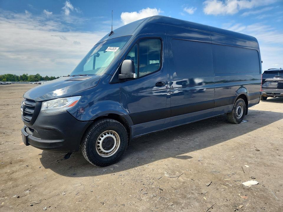 65443526 :رقم المزاد ، WD4PF1CD9KP148276 vin ، 2019 Mercedes-benz Sprinter مزاد بيع