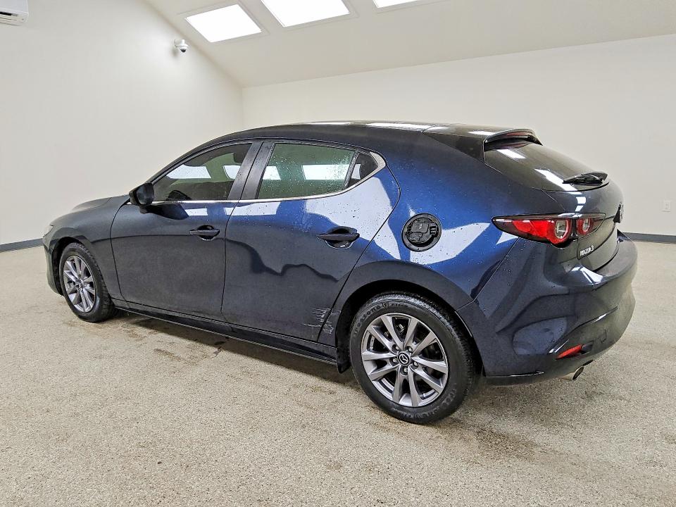 2022 Mazda 3 მანქანა იყიდება აუქციონზე, vin: JM1BPAJL4N1511960, აუქციონის ნომერი: 65202726