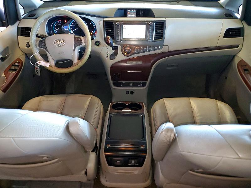 2011 Toyota Sienna მანქანა იყიდება აუქციონზე, vin: 5TDYK3DC7BS173842, აუქციონის ნომერი: 65679196