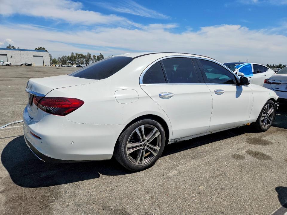 Продажа на аукционе авто 2021 Mercedes-benz E, vin: W1KZF8DB6MA918499, номер лота: 64718716
