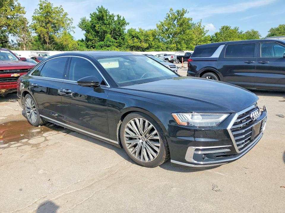 64499446 :رقم المزاد ، WAU8DAF83KN002791 vin ، 2019 Audi A8 مزاد بيع