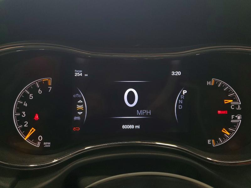 64322116 :رقم المزاد ، 1C4RJFBG5KC843162 vin ، 2019 Jeep Grand Cherokee مزاد بيع