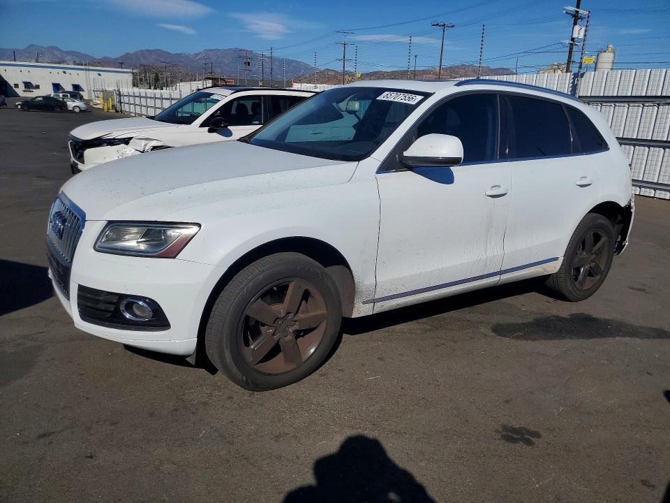 Продажа на аукционе авто 2014 Audi Q5, vin: WA1LFAFP8EA010695, номер лота: 65707556