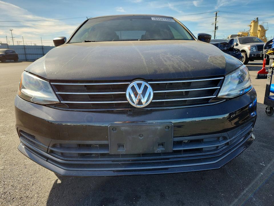 2017 Volkswagen Jetta მანქანა იყიდება აუქციონზე, vin: 3VW2B7AJ2HM265916, აუქციონის ნომერი: 65541486