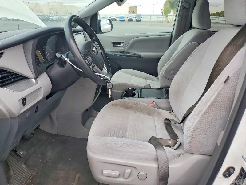 Aukcja sprzedaży 2015 Toyota Sienna, vin: 5TDKK3DCXFS677393, numer aukcji: 64946576