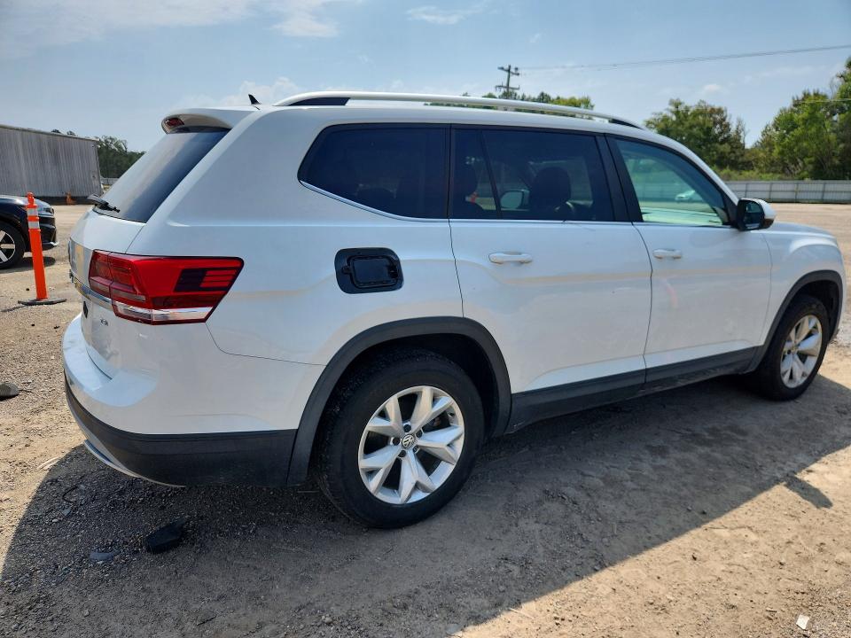 65917846 :رقم المزاد ، 1V2AP2CA3JC582609 vin ، 2018 Volkswagen Atlas مزاد بيع