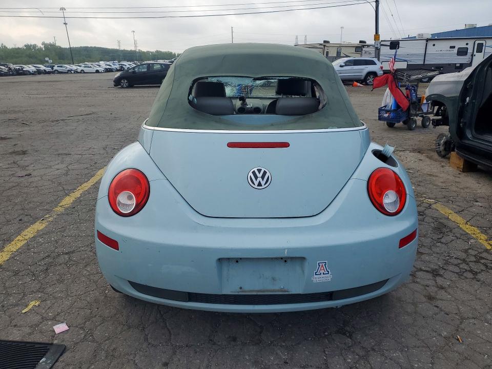 64602746 :رقم المزاد ، 3VWRF31Y36M307354 vin ، 2006 Volkswagen New Beetle مزاد بيع