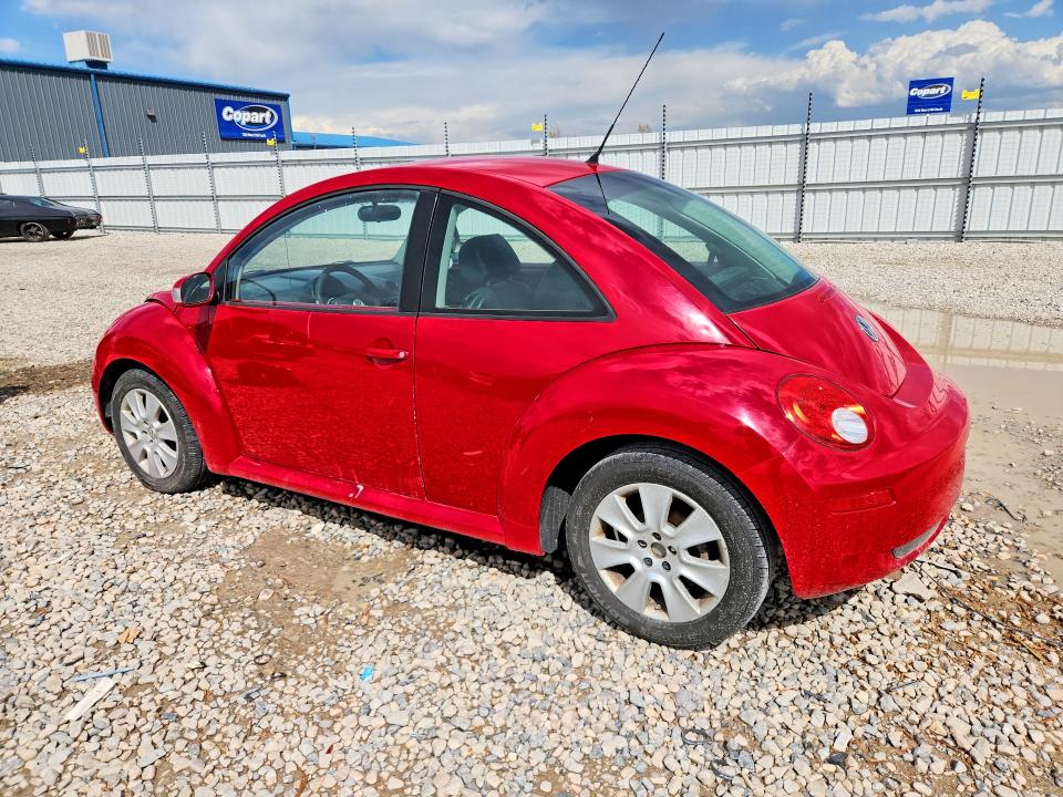 66814456 :رقم المزاد ، 3VWPG31C48M509468 vin ، 2008 Volkswagen New Beetle مزاد بيع