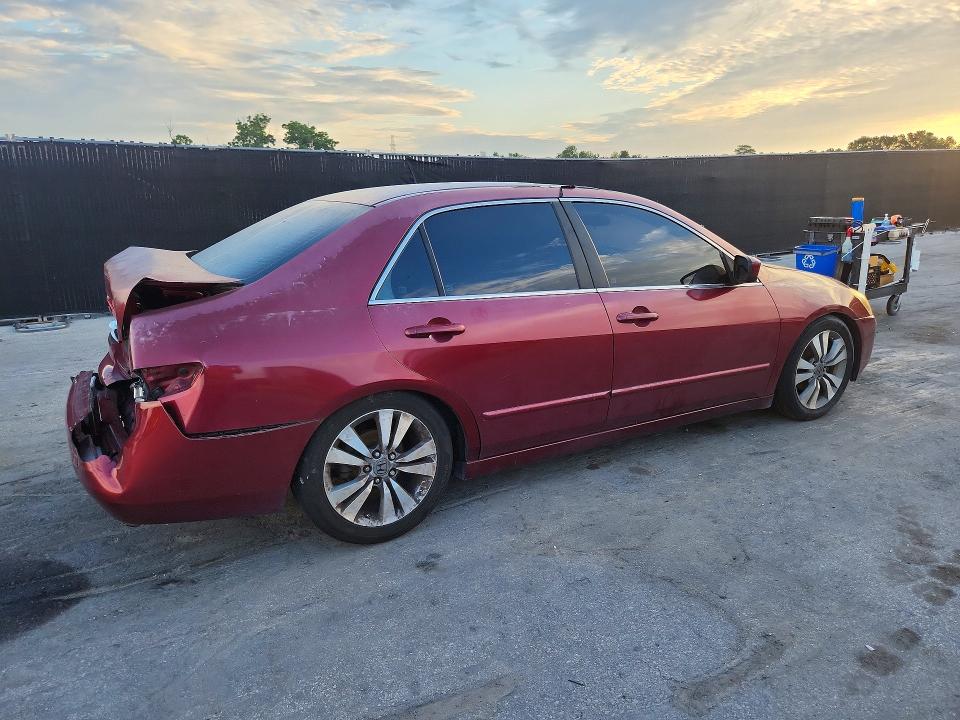 2005 Honda Accord მანქანა იყიდება აუქციონზე, vin: 1HGCM56775A179241, აუქციონის ნომერი: 63361616