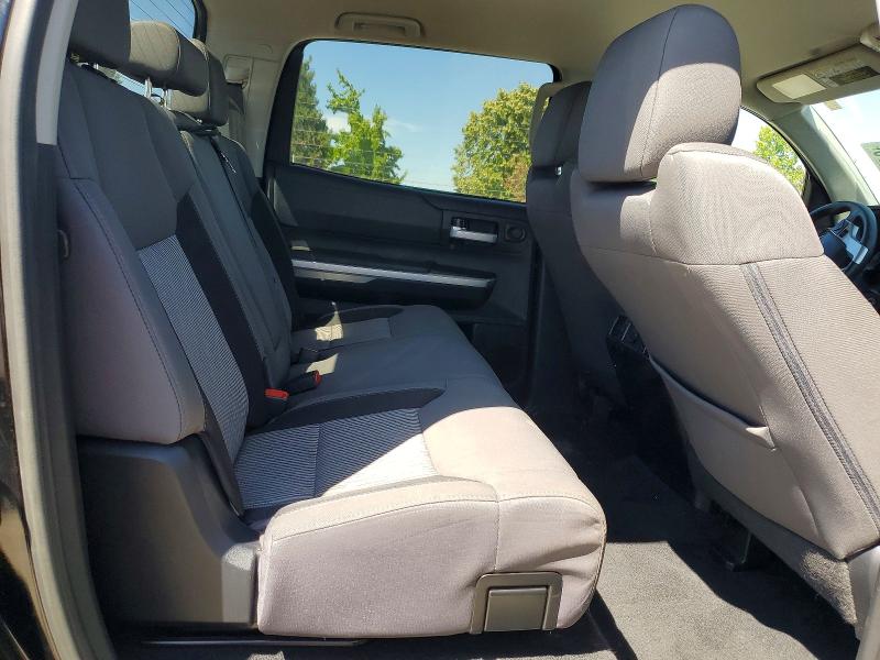 64589776 :رقم المزاد ، 5TFDY5F1XHX601961 vin ، 2017 Toyota Tundra مزاد بيع