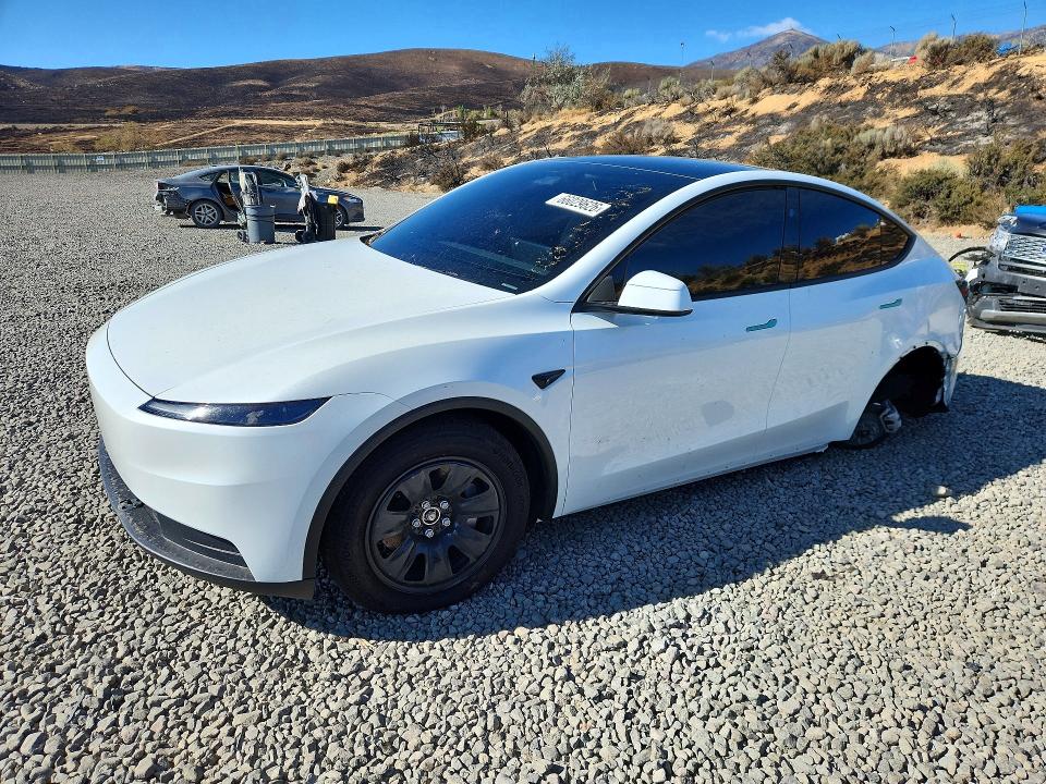 2026 Tesla Model Y მანქანა იყიდება აუქციონზე, vin: 7SAYGDEE8TA636388, აუქციონის ნომერი: 66029626