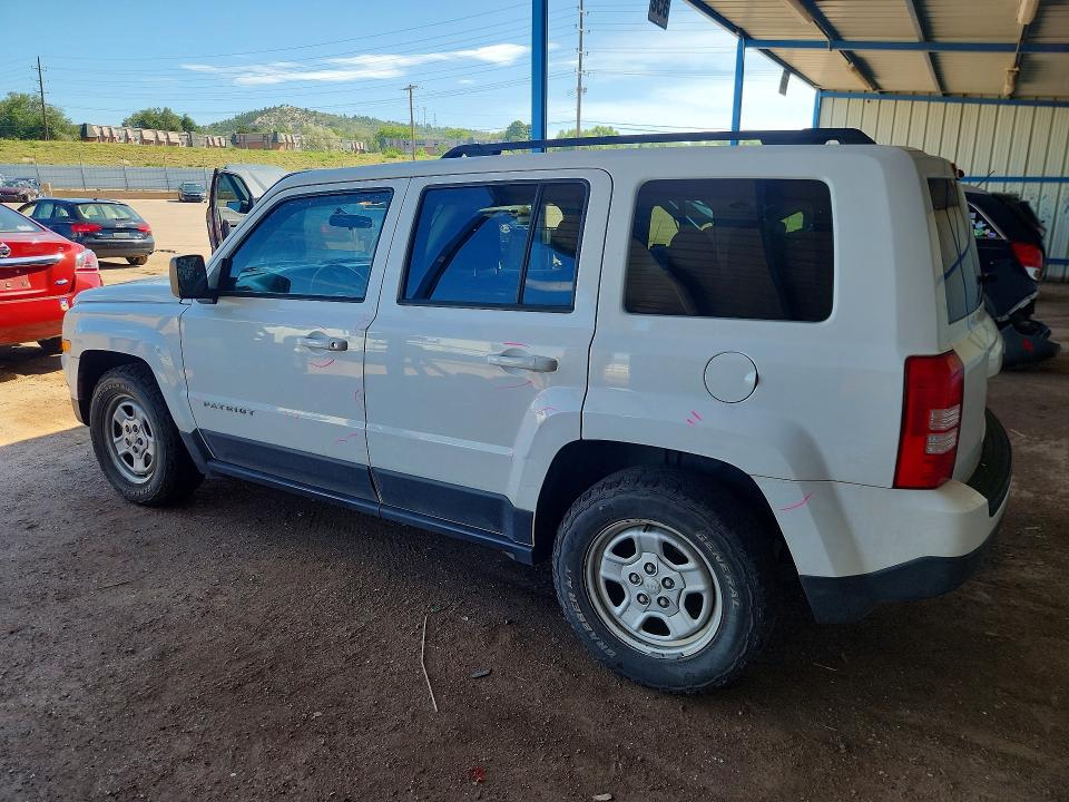 65328976 :رقم المزاد ، 1C4NJRBB8ED815939 vin ، 2014 Jeep Patriot مزاد بيع