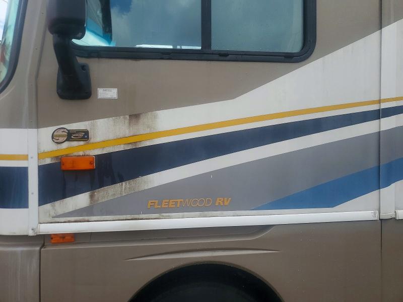 63139206 :رقم المزاد ، 5B4MP67G343379220 vin ، 2004 Workhorse Custom Chassis Motorhome Chassis مزاد بيع