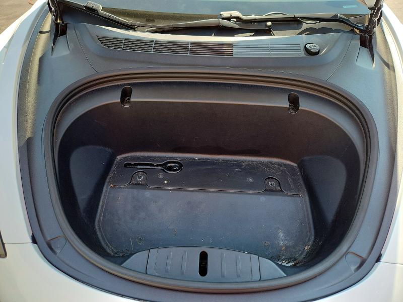 64443996 :رقم المزاد ، 5YJ3E1EB4LF618233 vin ، 2020 Tesla Model 3 مزاد بيع