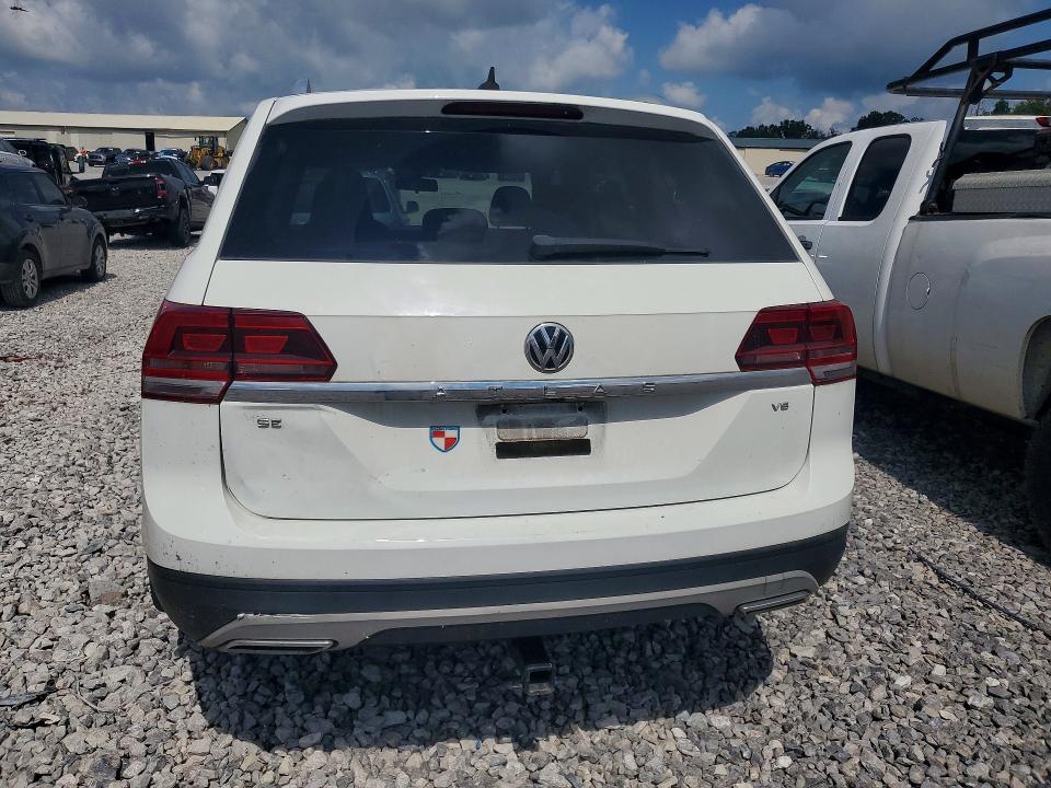 65099846 :رقم المزاد ، 1V2CR2CA0JC521771 vin ، 2018 Volkswagen Atlas مزاد بيع