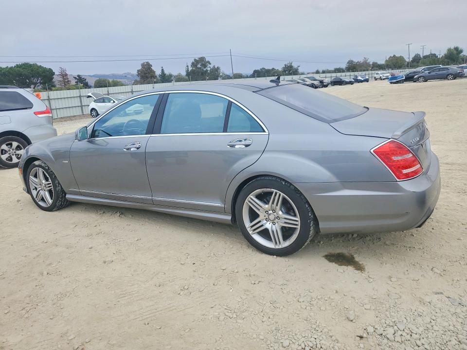 Продажа на аукционе авто 2012 Mercedes-benz S, vin: WDDNG7DB1CA423521, номер лота: 67027136
