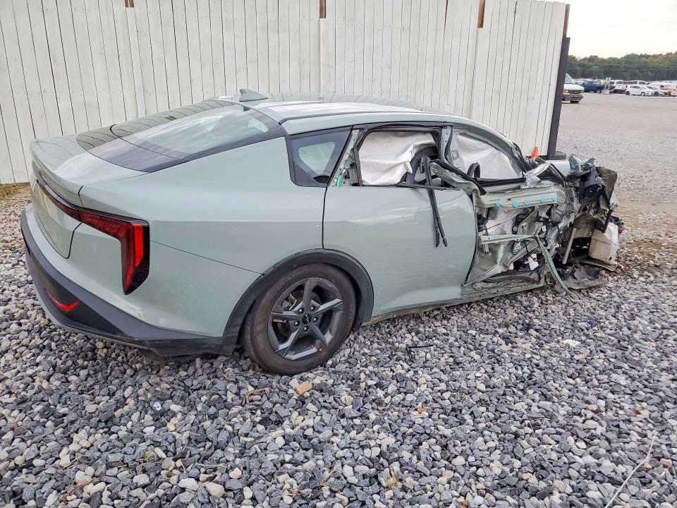 Продаж на аукціоні авто 2025 Kia K4, vin: 3KPFT4DE8SE181762, номер лоту: 65932886