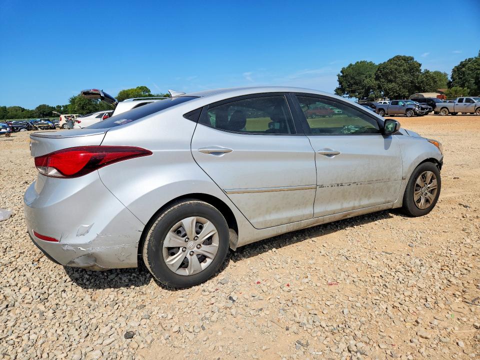 2016 Hyundai Elantra მანქანა იყიდება აუქციონზე, vin: 5NPDH4AE6GH689504, აუქციონის ნომერი: 66010446