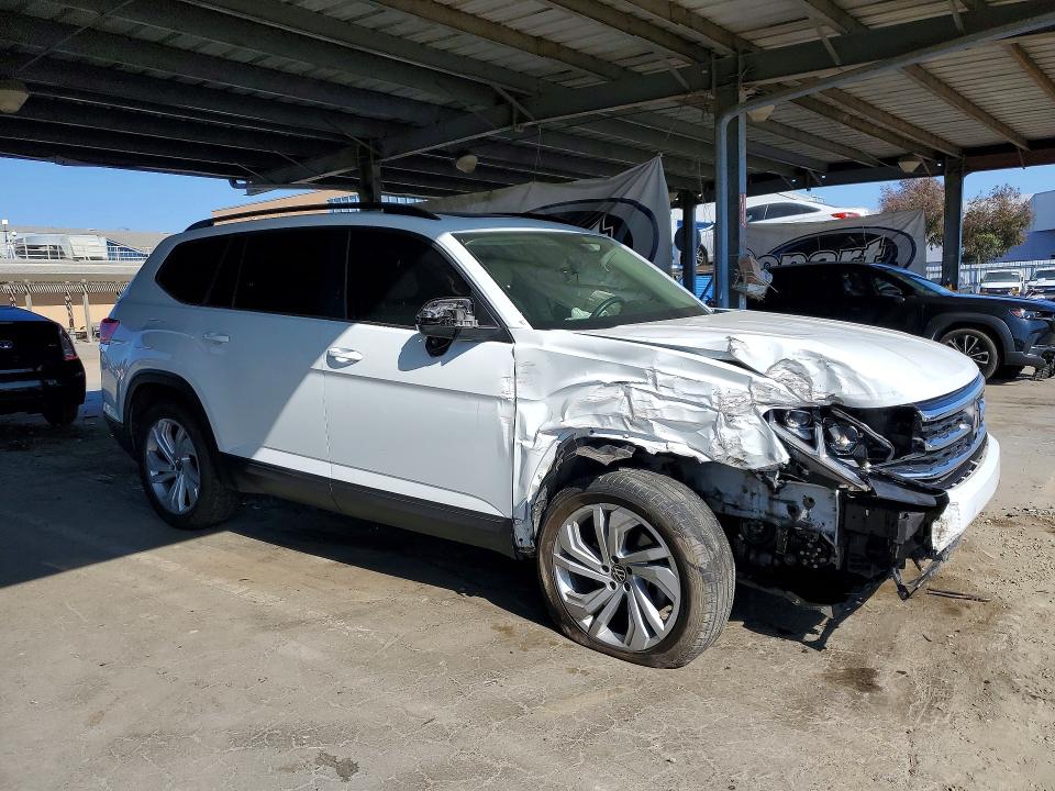 64830676 :رقم المزاد ، 1V2JR2CA6MC602754 vin ، 2021 Volkswagen Atlas مزاد بيع