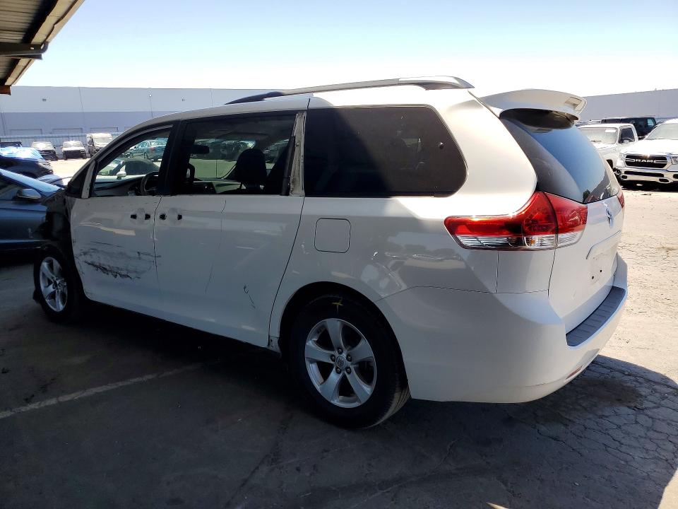 Продажа на аукционе авто 2014 Toyota Sienna, vin: 5TDKK3DC2ES511111, номер лота: 64293096