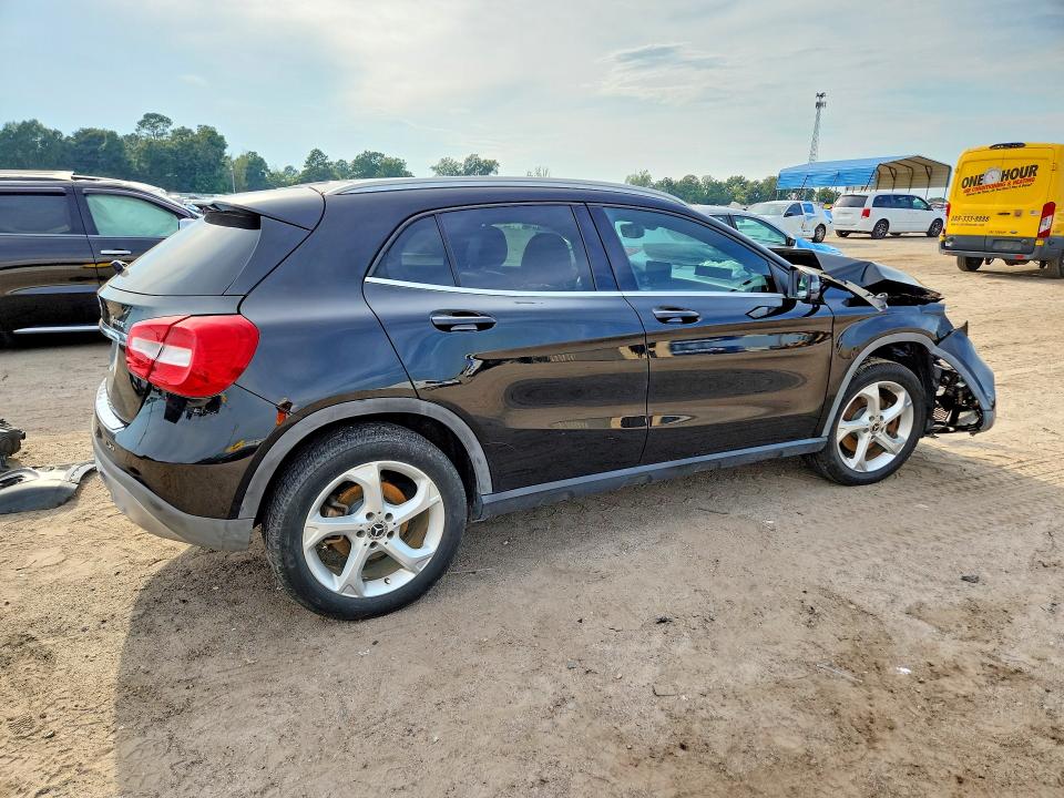 Продажа на аукционе авто 2018 Mercedes-benz Gla, vin: WDCTG4GB5JJ388839, номер лота: 65909796