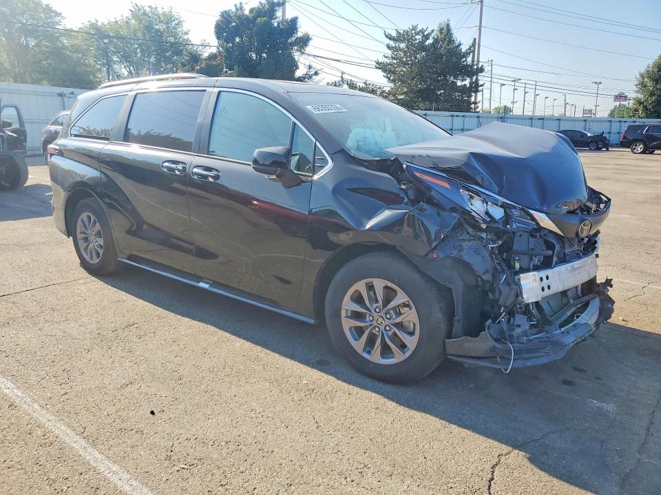 2026 Toyota Sienna მანქანა იყიდება აუქციონზე, vin: 5TDYRKEC0TS291768, აუქციონის ნომერი: 66350556