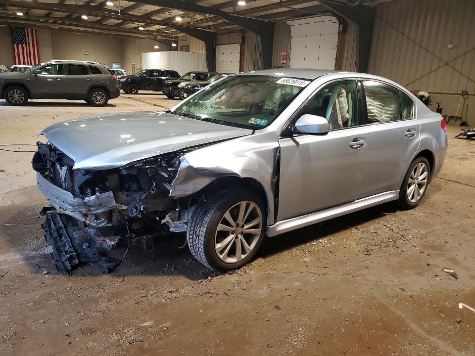 65626016 :رقم المزاد ، 4S3BMBC61E3021020 vin ، 2014 Subaru Legacy مزاد بيع