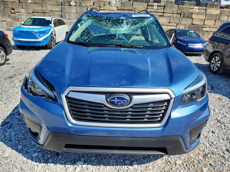 63439596 :رقم المزاد ، JF2SKAFC3MH457548 vin ، 2021 Subaru Forester مزاد بيع