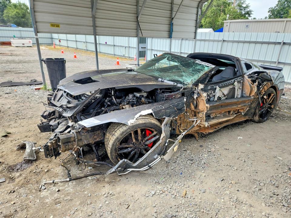 Продажа на аукционе авто 2017 Chevrolet Corvette, vin: 1G1YH2D7XH5116117, номер лота: 63910486
