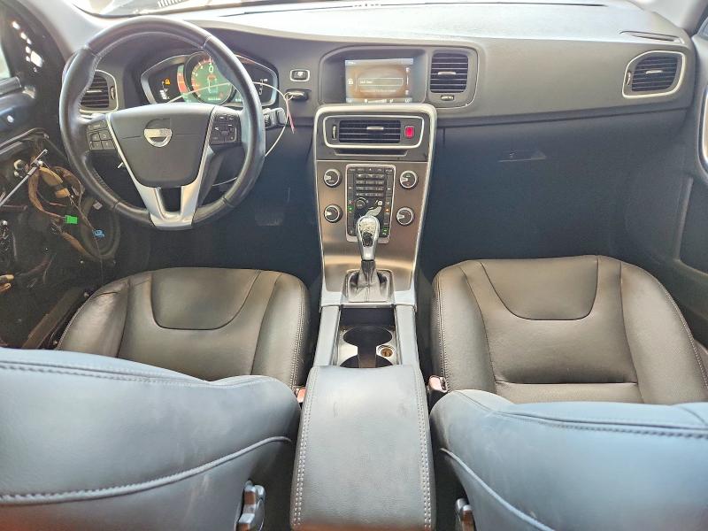2015 Volvo S60 მანქანა იყიდება აუქციონზე, vin: YV140MFB2F1306065, აუქციონის ნომერი: 64632676