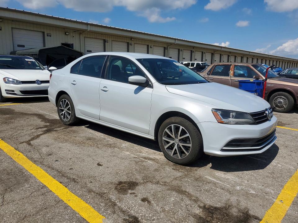 Продажа на аукционе авто 2018 Volkswagen Jetta, vin: 3VW2B7AJ9JM258564, номер лота: 65519946