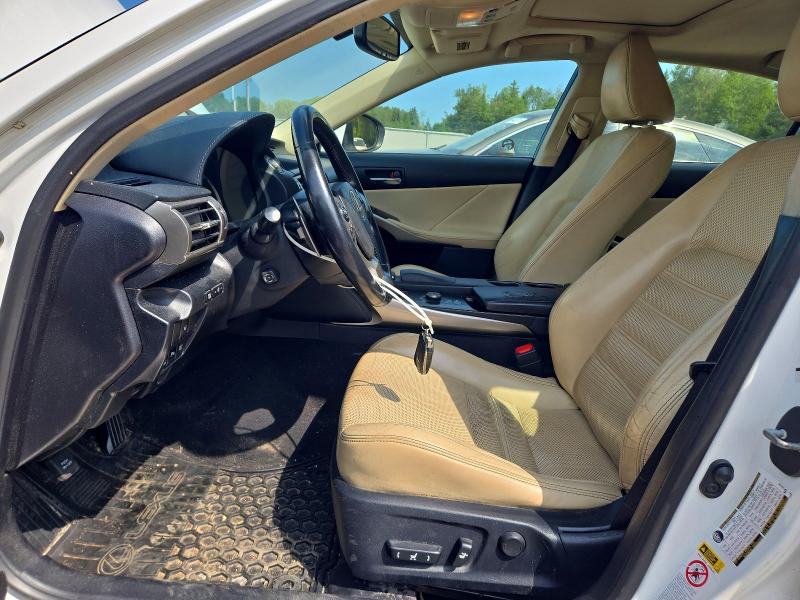 64594006 :رقم المزاد ، JTHCF1D25F5016007 vin ، 2015 Lexus Is مزاد بيع