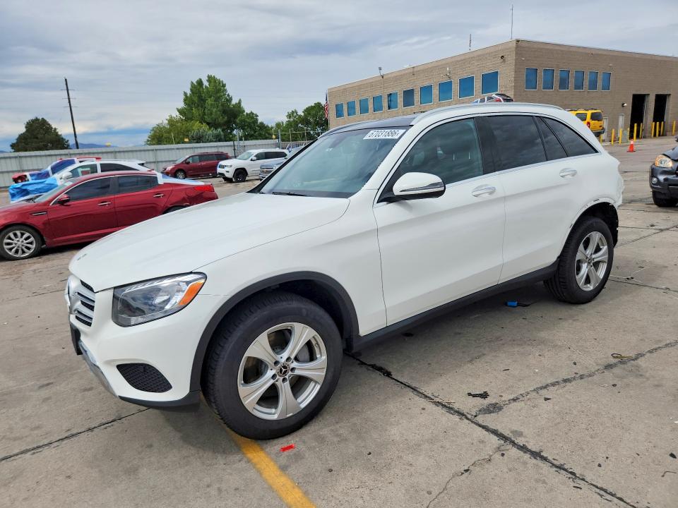 67031886 :رقم المزاد ، WDC0G4KB2JV023456 vin ، 2018 Mercedes-benz Glc مزاد بيع