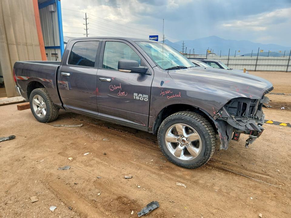 Продаж на аукціоні авто 2017 Ram 1500, vin: 1C6RR7LG8HS681935, номер лоту: 64234496