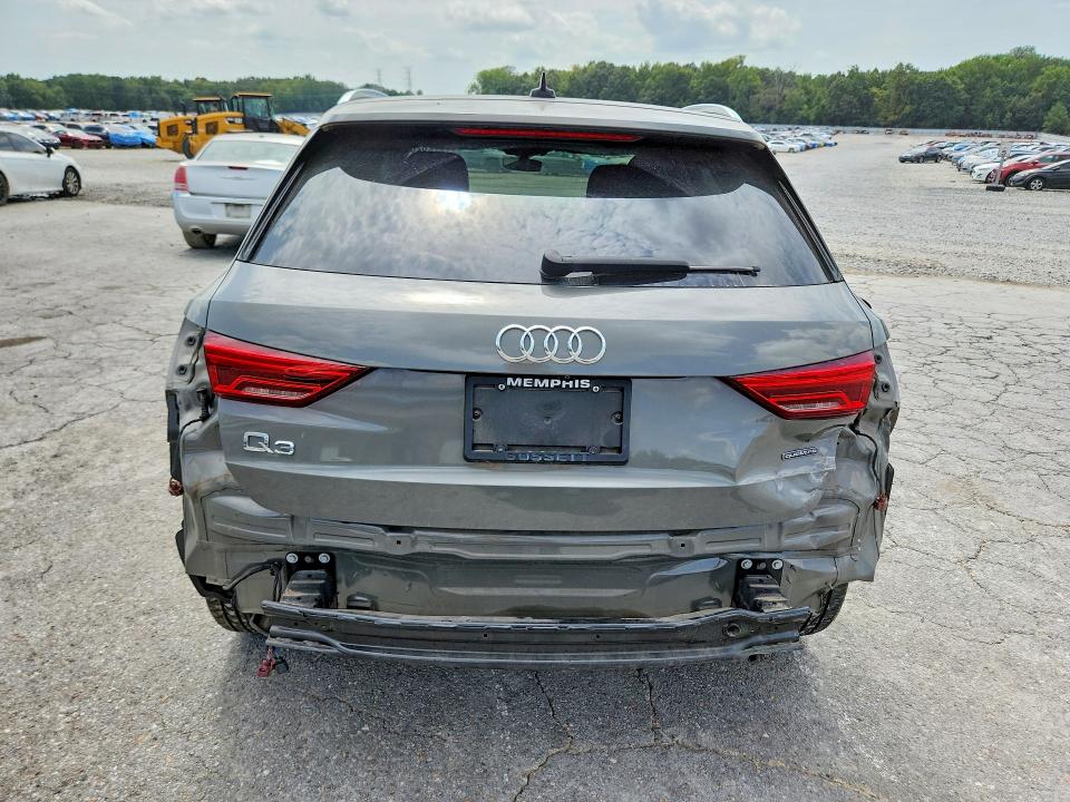 2021 Audi Q3 მანქანა იყიდება აუქციონზე, vin: WA1DECF33M1026219, აუქციონის ნომერი: 65272826