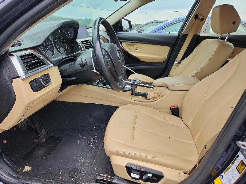 65541856 :رقم المزاد ، WBA8E5G57HNU41901 vin ، 2017 Bmw 320 مزاد بيع