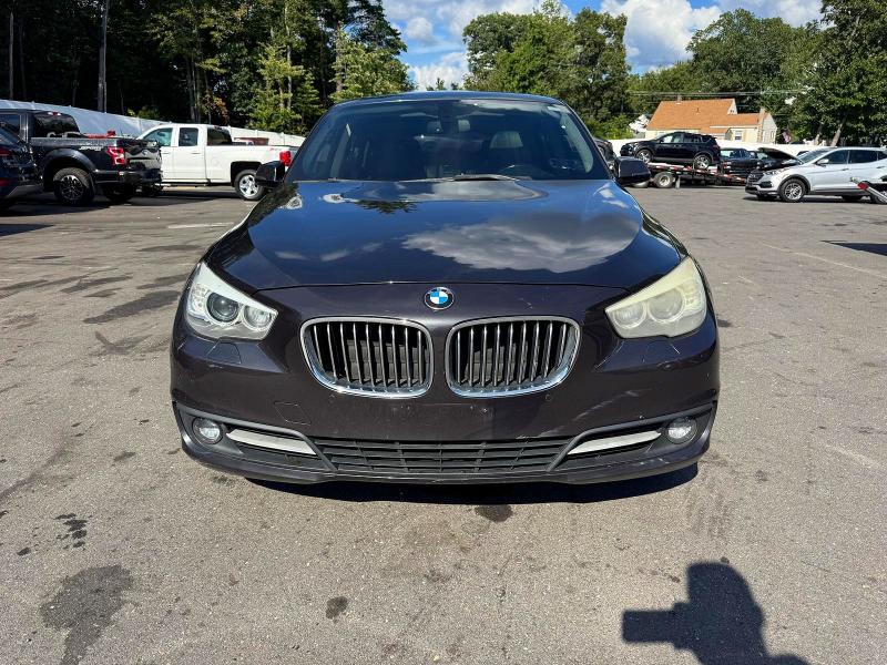 67062696 :رقم المزاد ، WBA5M4C5XFD184273 vin ، 2015 Bmw 535 مزاد بيع