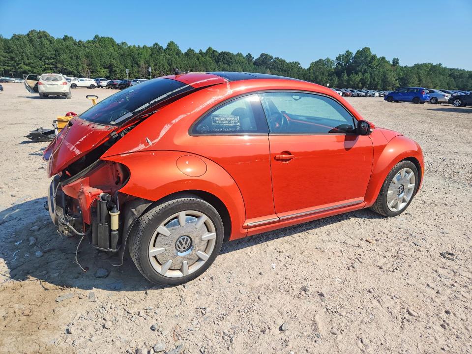 2016 Volkswagen Beetle მანქანა იყიდება აუქციონზე, vin: 3VWJ17ATXGM630583, აუქციონის ნომერი: 66694416