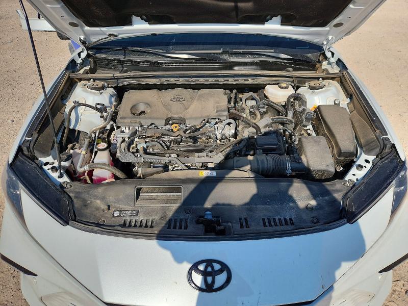 64323036 :رقم المزاد ، 4T1DBADK0SU513415 vin ، 2025 Toyota Camry مزاد بيع