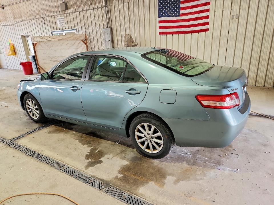 2011 Toyota Camry მანქანა იყიდება აუქციონზე, vin: 4T1BF3EK2BU749005, აუქციონის ნომერი: 63874656