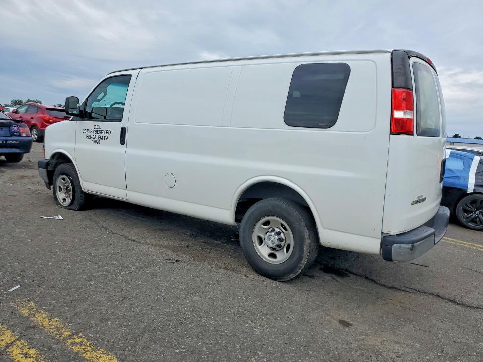 66793066 :رقم المزاد ، 1GCWGAFP7N1277620 vin ، 2022 Chevrolet Express G2500 مزاد بيع