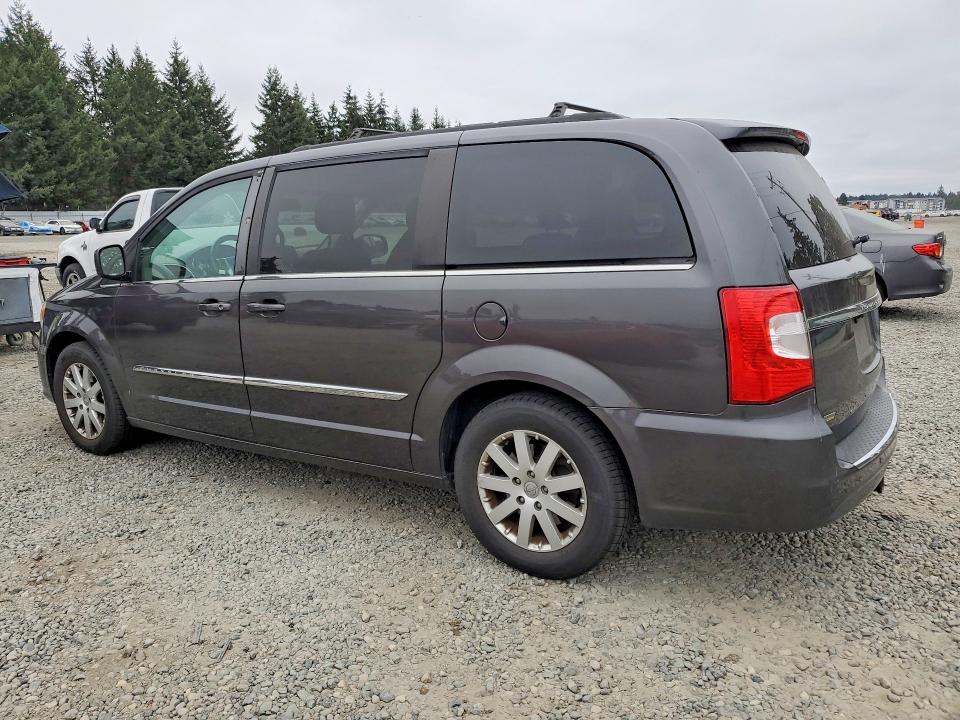 2015 Chrysler Town & Country მანქანა იყიდება აუქციონზე, vin: 2C4RC1BGXFR662018, აუქციონის ნომერი: 66481376