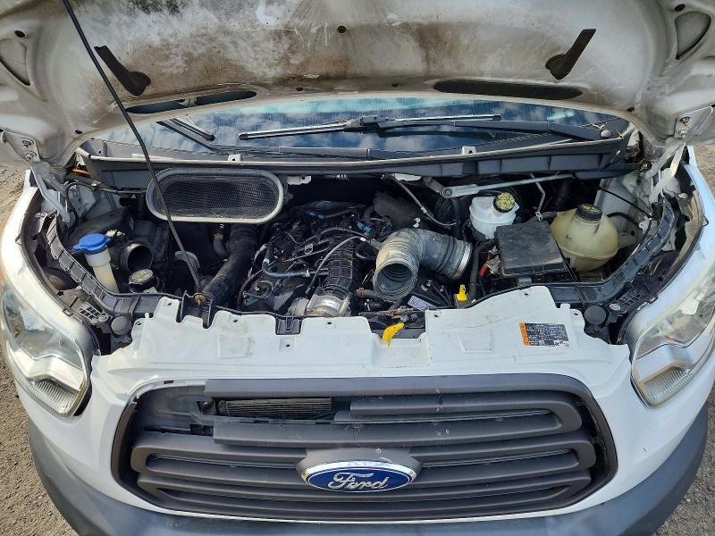 66062476 :رقم المزاد ، 1FBZX2ZG4FKA22003 vin ، 2015 Ford Transit مزاد بيع
