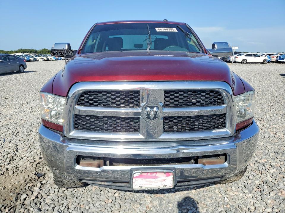 66580306 :رقم المزاد ، 3C6UR5CL4JG160607 vin ، 2018 Ram 2500 مزاد بيع